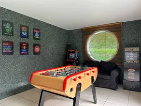 Villa with pool, home theater, private land - Image 3