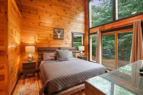 Outside Inn | Hocking Hills, Hot Tub, Views - Image 4