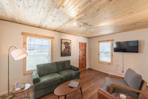 #StayinMyDistrict Brussels Bungalow - Image 5