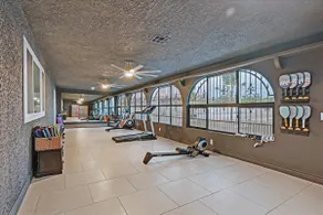 Luxury 5BR Retreat Pool Hot Tub Gym 7000sqf - Image 5