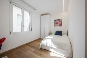 Bright, well-kept home in Faenza, spacious - Image 3