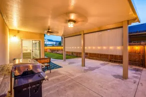 Luxe Vista | King Bed | EV Charger - Image 5
