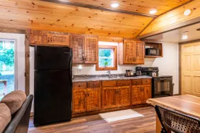 Secluded Cabin in Amish Country - Image 3