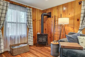 California Mountain Cabin w/ Lake Access & Deck! - Image 5