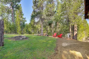 Woodsy Cabin Retreat ~ 4 Mi to Crescent Lake! - Image 3