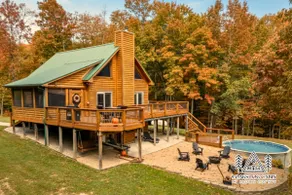 9 Oaks Log Cabin | Private Pool, Hot Tub + Lake - Image 3