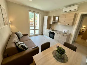 Apartment No. 6 - Image 3