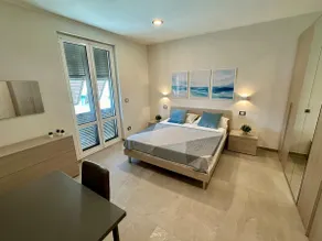 Apartment No. 6 - Image 2