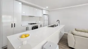 Tanderra Modern Spacious Walkable Wagga Townhouse - Image 4