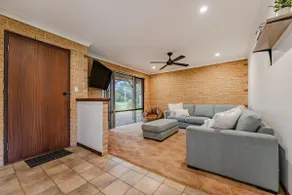 The Vintage Beach House - Image 3