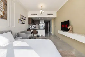 Cozy Studio Near Silicon Oasis Hotspots - Image 5