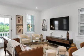 Lake House w/ Rooftop Views! 20 to Downtown Nash! - Image 2