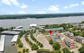 Lake House w/ Rooftop Views! 20 to Downtown Nash! - Image 3