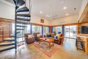 Broken Bow Escape w/ Mountain Views & Pool Access! - Image 5