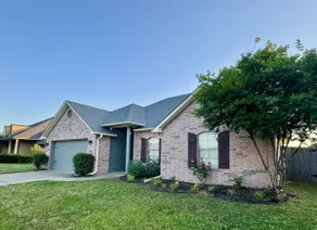 Cypress Moss Retreat in Legacy 4BR 2BA - Image 2