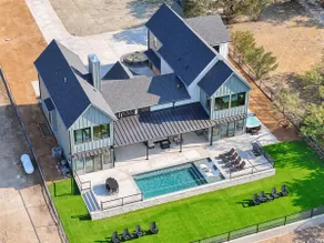 Cliff Haven 2.0: 6-7 Bdrm/ 6 Bath w/ pool/hot tub, - Image 2