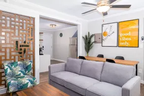 Sojourn Beach Side Paradise Cove Suite - Image 2