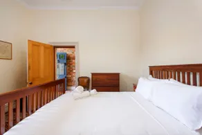 Local Living - Image 5