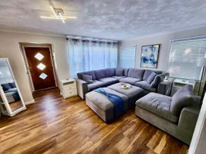 Peoria Bradley Cozy Vacation Large Group Home with Kitchen View - Image 3