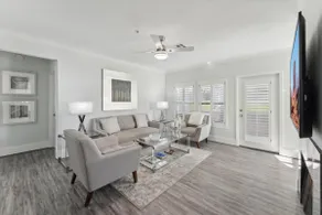 Stunningly Designed Heated Pool & Spa Sleeps 6 - Image 5