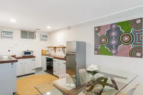 The Glenelg Whole Residence - Image 5