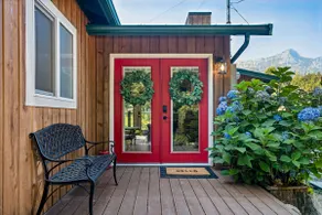 Mt. Index Riverside with hot tub, wifi, grill, fireplace and more! - Image 5
