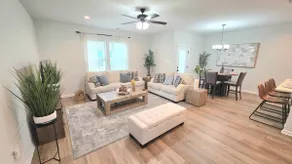 Tiger Tracks Townhome Stay in Baton Rouge - BC1009 - Image 2