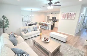 Tiger Tracks Townhome Stay in Baton Rouge - BC1009 - Image 3