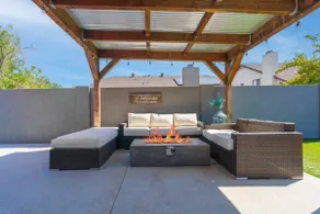 New, king Beds, Pool, Hot Tub, Outdoor Fireplace - Image 2