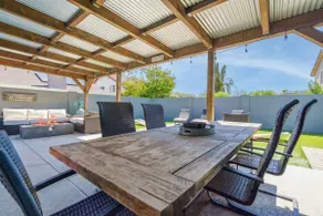 New, king Beds, Pool, Hot Tub, Outdoor Fireplace - Image 4