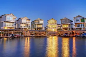 Family Tides on LBJ: waterfront w/pool - Image 2