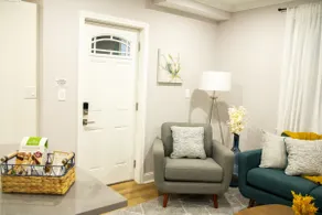Modern 3BR Near FSU - 15 Min to Wachusett - Image 3