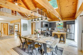 Stylish Catskills Retreat: Year-round Adventure! - Image 3