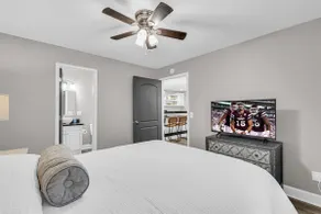 Maroon Door Off Main, Starkville Main Street - Image 4