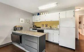Riverfront Condo w/ Pool and Hot Tub Access - Image 4