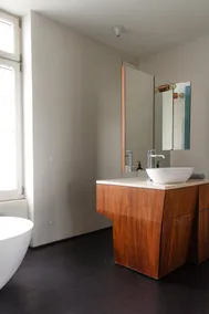Grand Art loft with balcony 190 sqm - Image 2