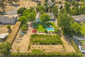Heated pool, walk to restaurants! - Image 4