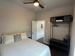 Downtown Minimalist Apartment - Image 2