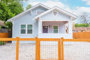 Stunning Elegance 4BR2.5 BA Near Vibrant Downtown - Image 2