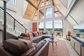 Cabin 48~ Longhorn Themed Getaway near Canyon Lake - Image 3