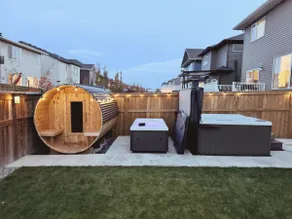 Southern Horizons | Mini Nordic Spa | Fenced Yard - Image 2