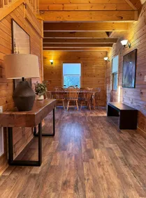 Honeybee Cabin - Image 3