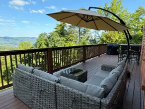 Honeybee Cabin - Image 2