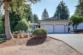 Sudden Valley Home ~ 1 Block to Lake Whatcom! - Image 2