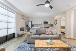 Spacious 2-Bedroom in Forest Hill with Parking - Image 2