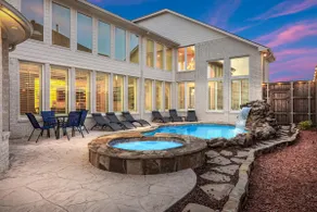 Modern Castle w/ Pool + Spa + 3 Gamerooms! - Image 2