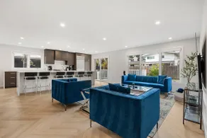 Prestigious Retreat w Gym, AC, Office, 5BR, Cable - Image 2