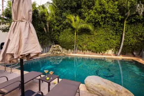 Casa de Palmas spacious oasis with heated pool - Image 4