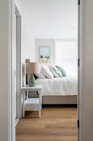 Cobblestone Suite by STAY Newport - Image 5