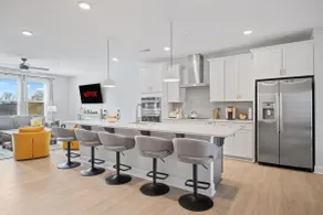 NEW Luxury Condo, Rooftop Terrace, EV Charger! - Image 3